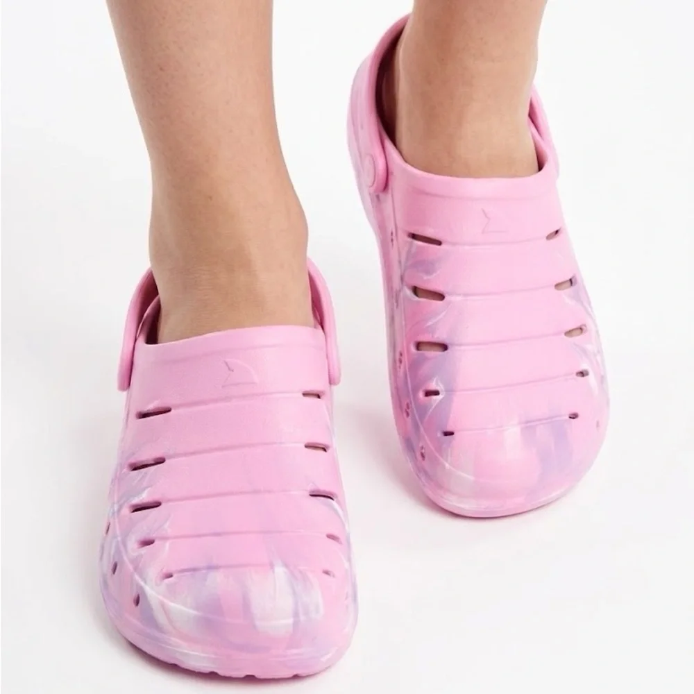 Kids Pink Water-Ready Clog Sandals with Marbled Accents